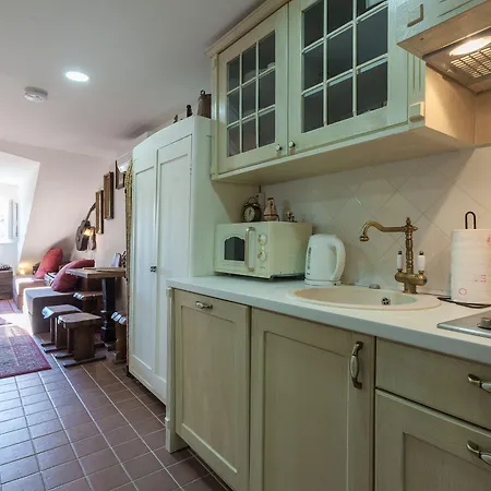 Maison d'hôtes Main Square 4*