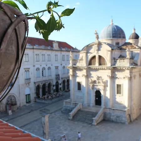 Main Square Maison d'hôtes 4*