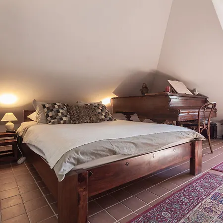 Main Square Gasthuis