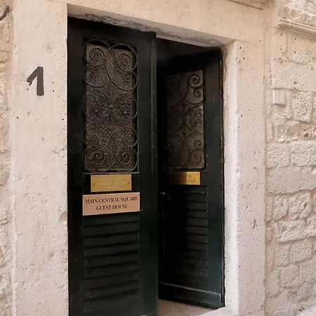 Main Square 4* دوبروفينك